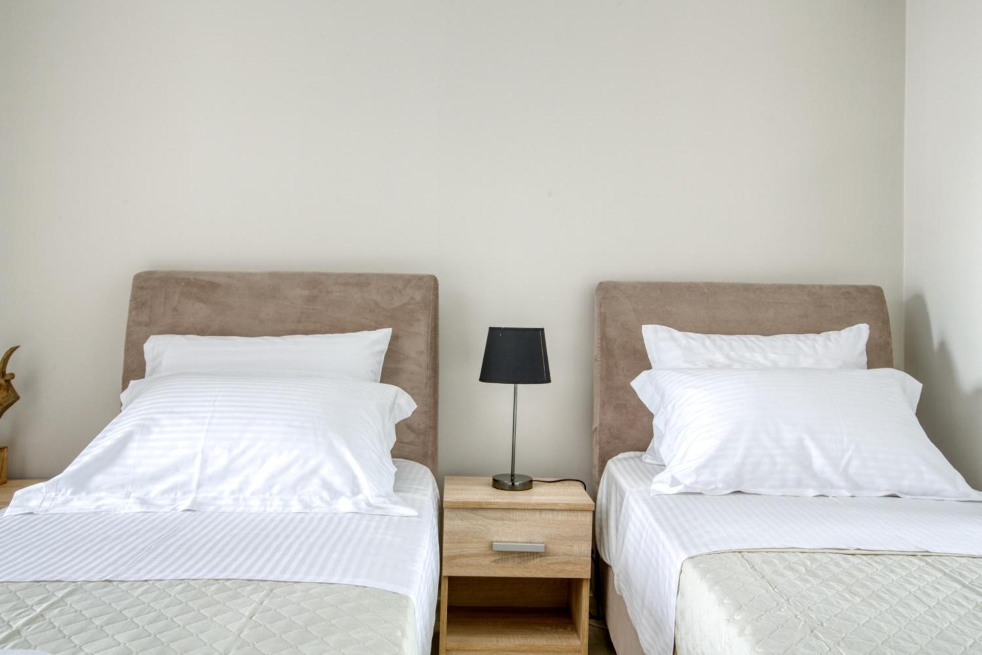 אתונה Avgi - Premium Acropolis View - Family Bedroom מראה חיצוני תמונה